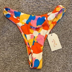 Aurelle bikini bottom size S